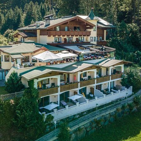 Hotel Laendenhof Superior Mayrhofen Luaran gambar