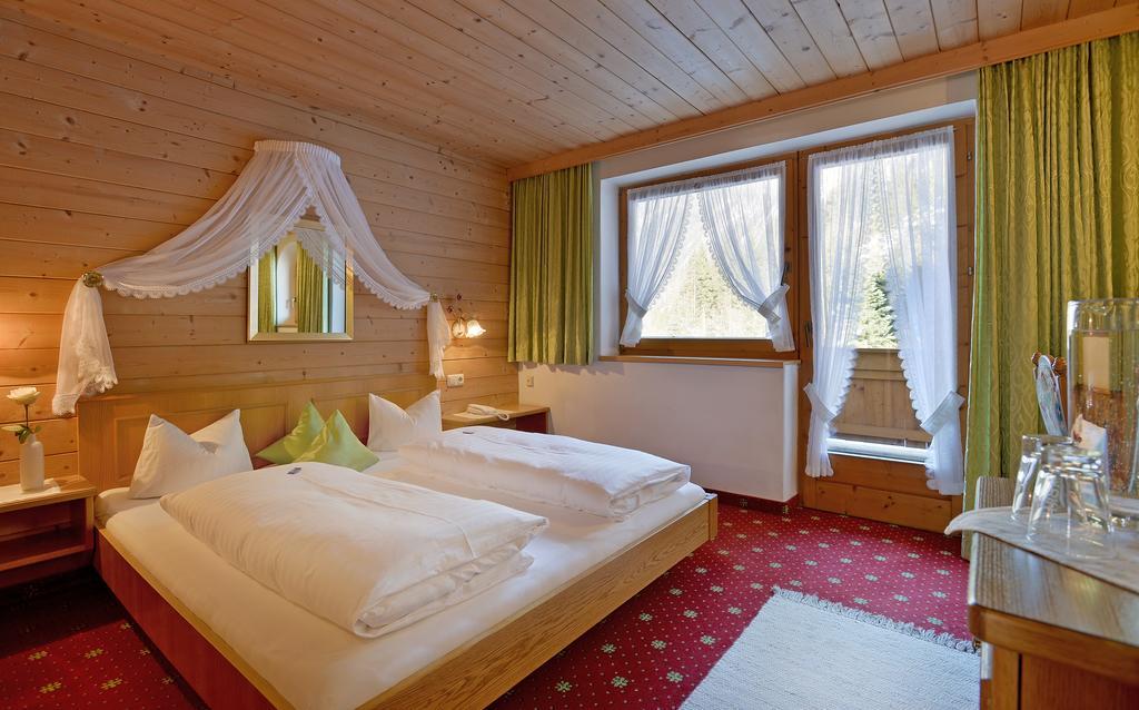 Hotel Laendenhof Superior Mayrhofen Luaran gambar