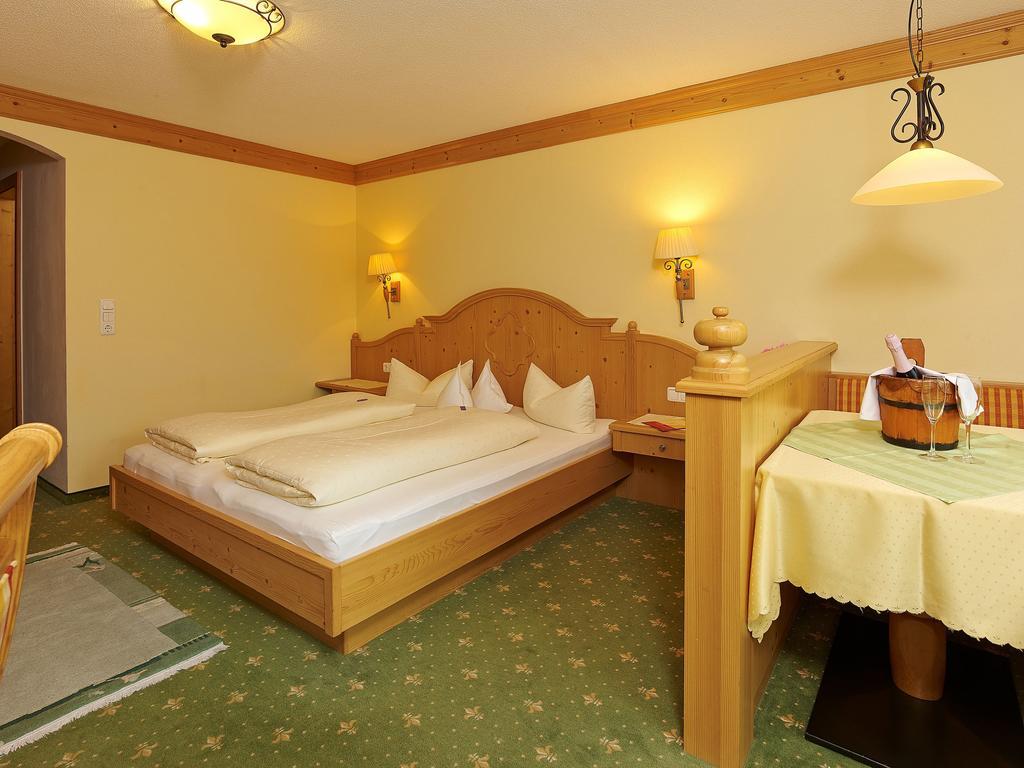 Hotel Laendenhof Superior Mayrhofen Bilik gambar